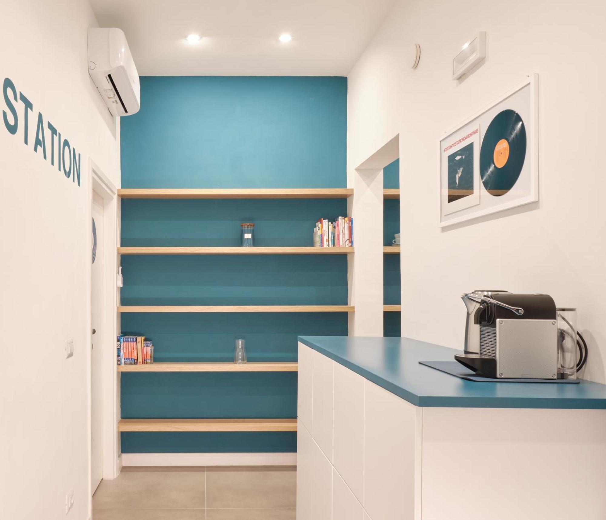Station To Station Ensuite